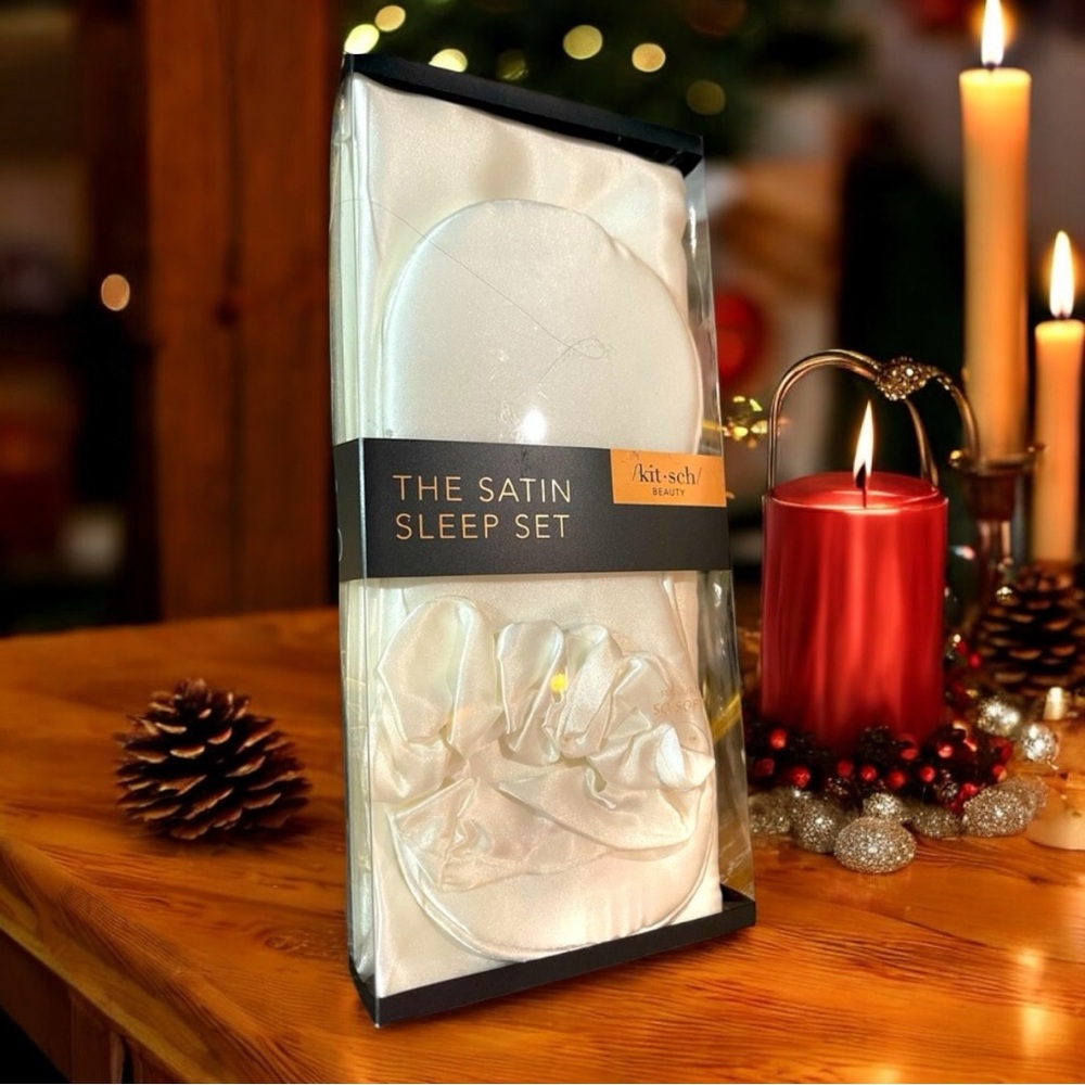 Kitsch beauty Satin Sleep Set in Ivory. Cruelty Free & 100% Vegan.